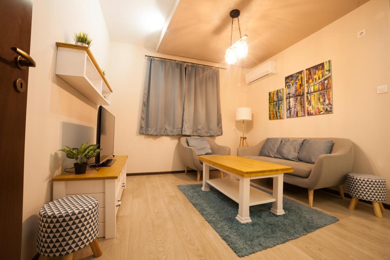 Апартамент Райнови Plevna Exterior foto